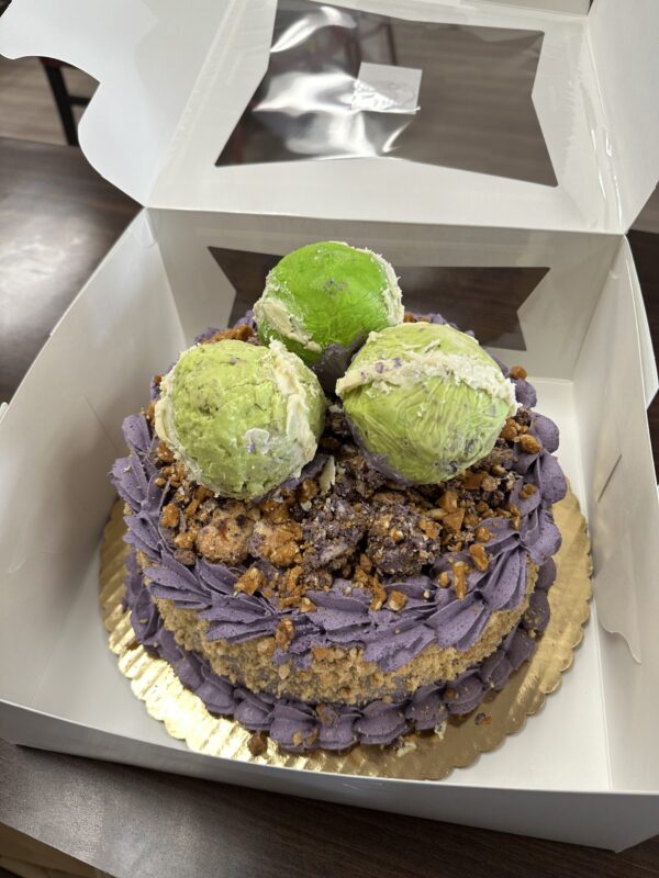 Ube Bravo Cake - DottyCakes' Filipino Classic - Image 15